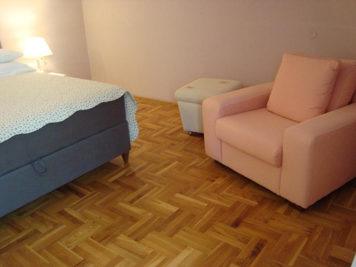 Apartments Eja Zára Kültér fotó