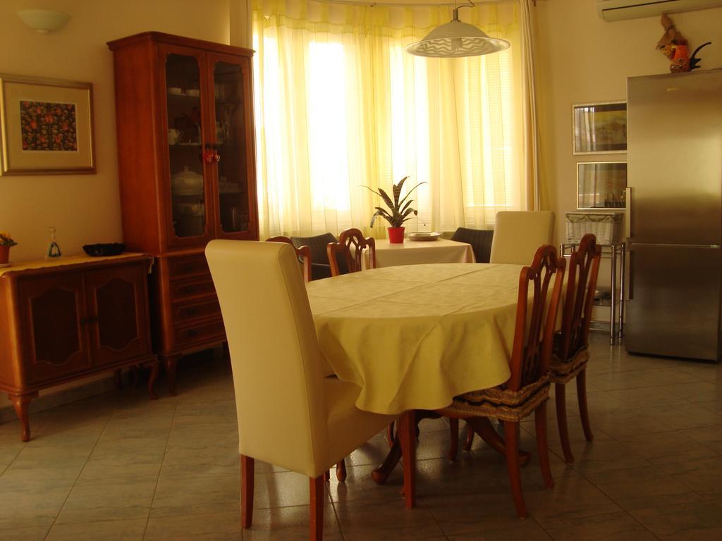 Apartments Eja Zára Kültér fotó